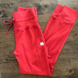 Vuori Daily Leggings - Scarlet